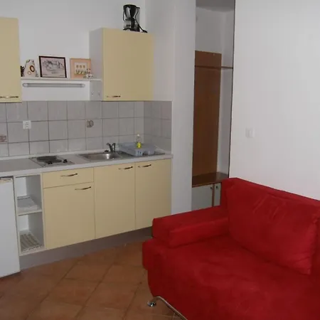 Juran Apartment *